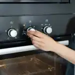 Chyba, ktorú robí väčšina hostiteliek: čo sa skrýva za záhadným