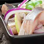 Sleďa v slanom náleve uvarím za 10 minút: chutí lepšie